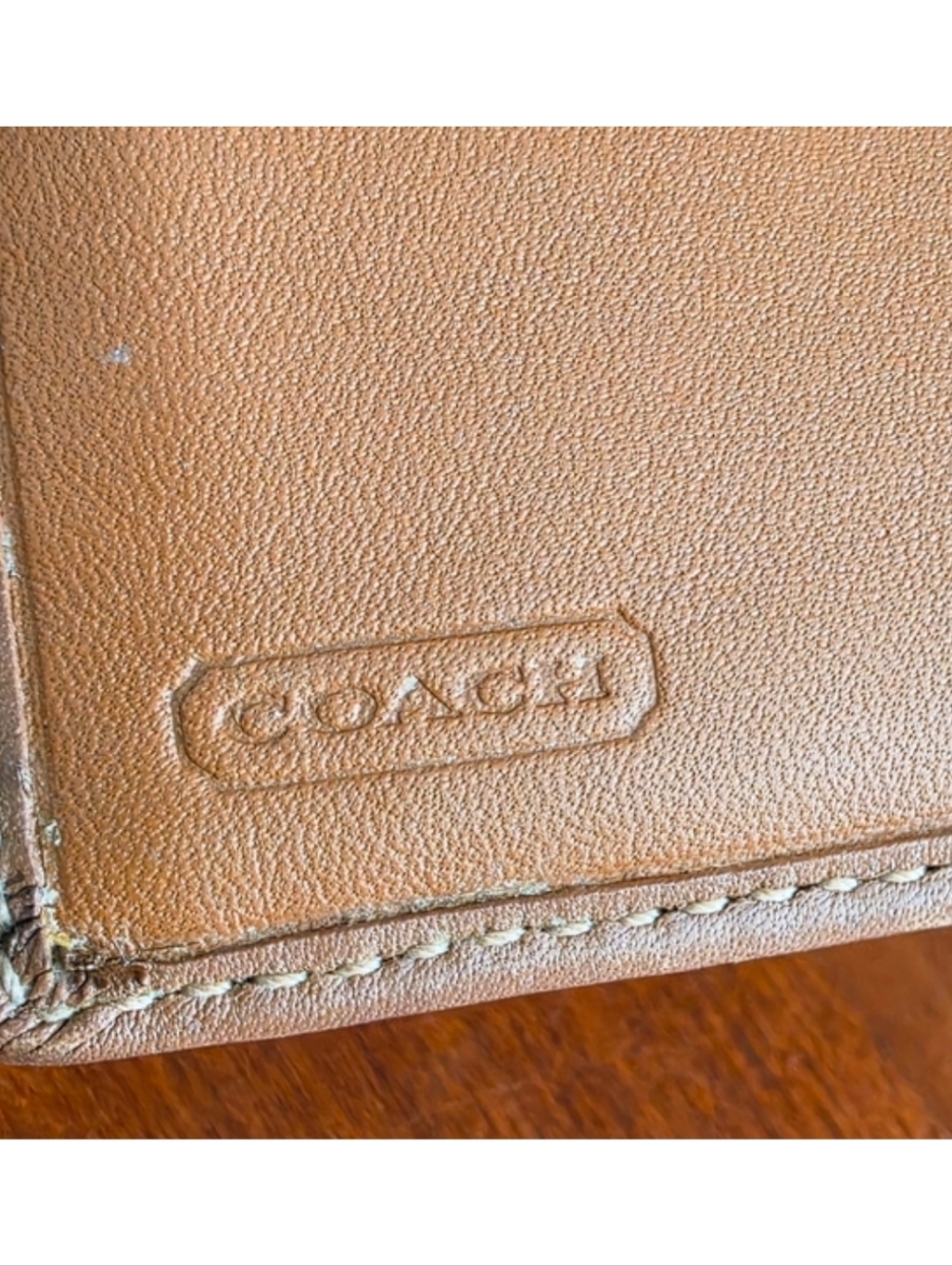 Coach Hampton Signature Wallet Yellow Tan Jacquard Leather Wallet Y2K - Picture 10 of 16